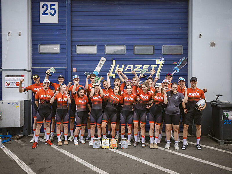 Das AVIA racing team fährt bei Rad am Ring 2026 auf die Plätze 1, 2 und 3